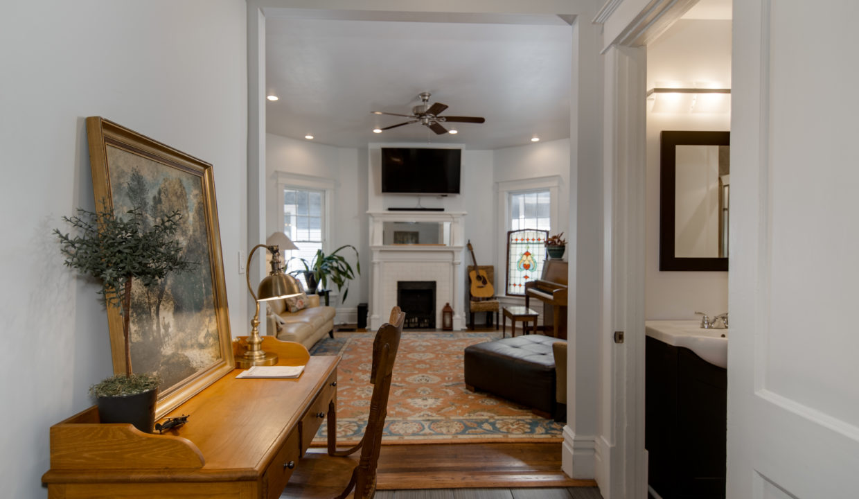 623-east-high-street-101-20