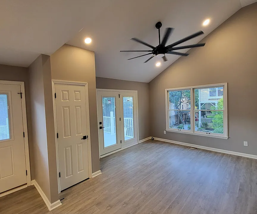 710-Central-Ave-003