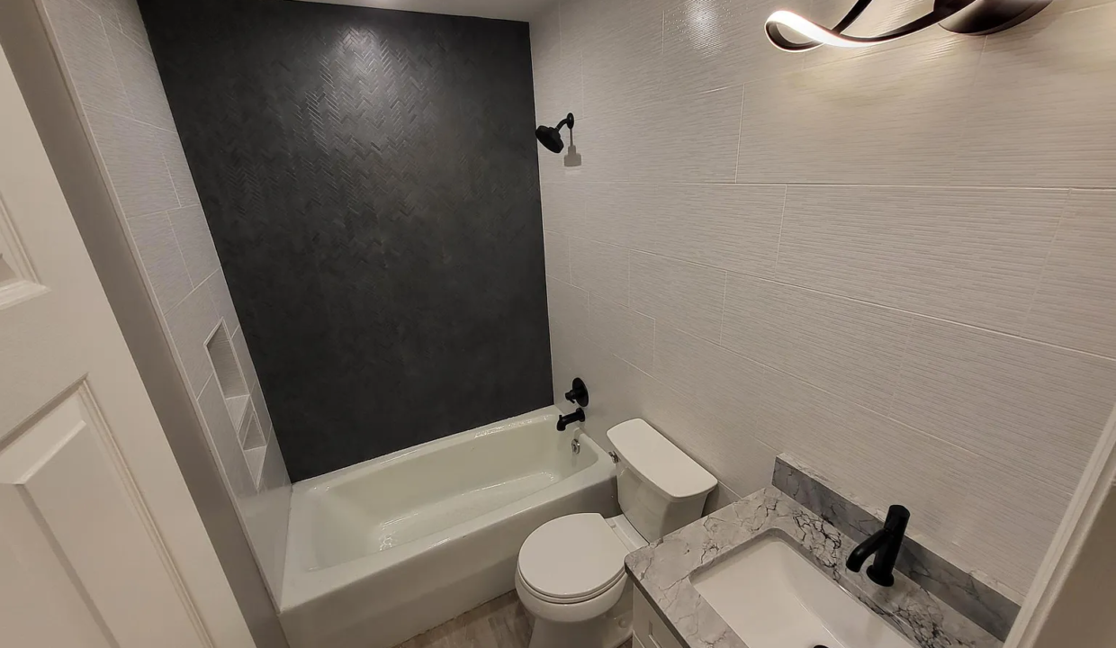 710-Central-Ave-004